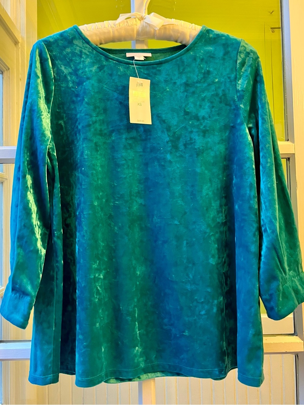 NWT NEW J. Jill Velvet Long-Sleeve Women’s Top in Teal